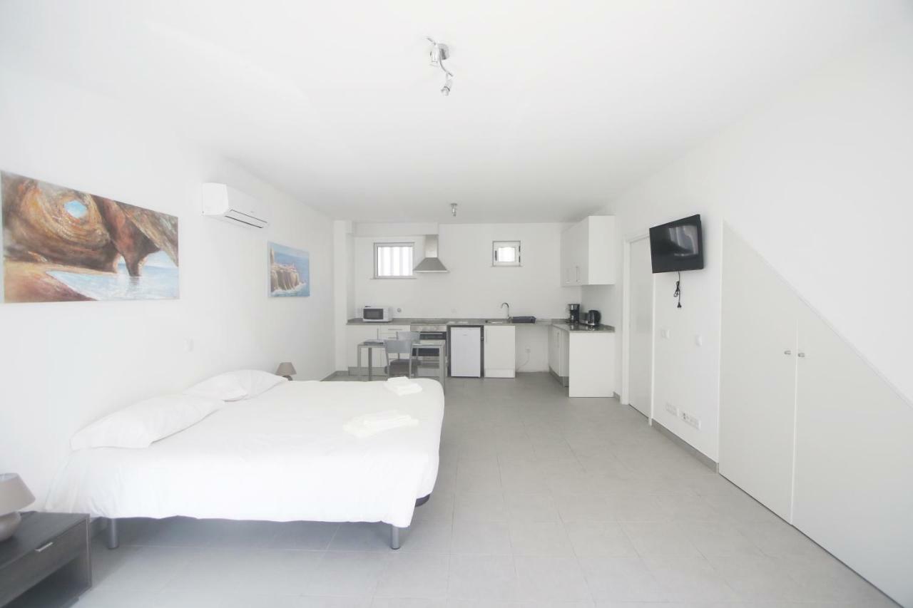 לאגוּ‏ש Guest House Lovely Swan מראה חיצוני תמונה